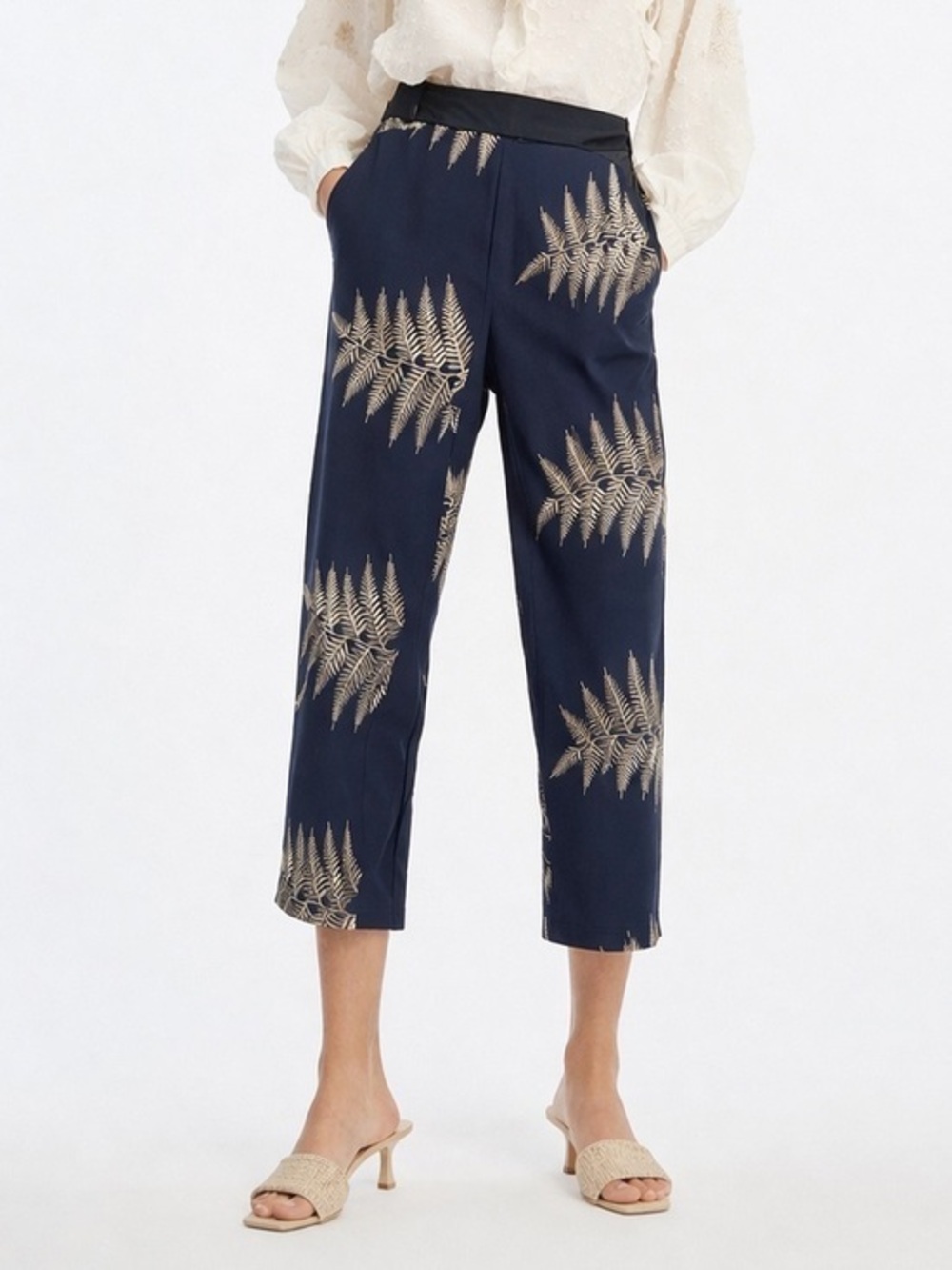 Munthe navy gold embroidered fern leaf pants
